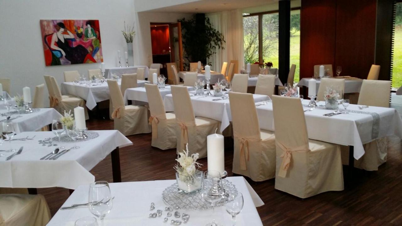 Romantik Hotel Johanniter-Kreuz Юберлінген Екстер'єр фото